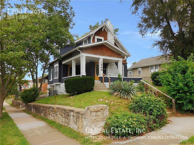 Primary Photo - 1300 E 26th St