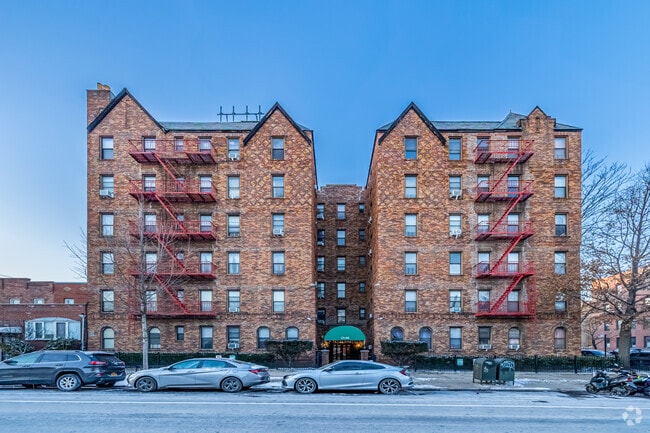 Building Photo - 23-06 21st St