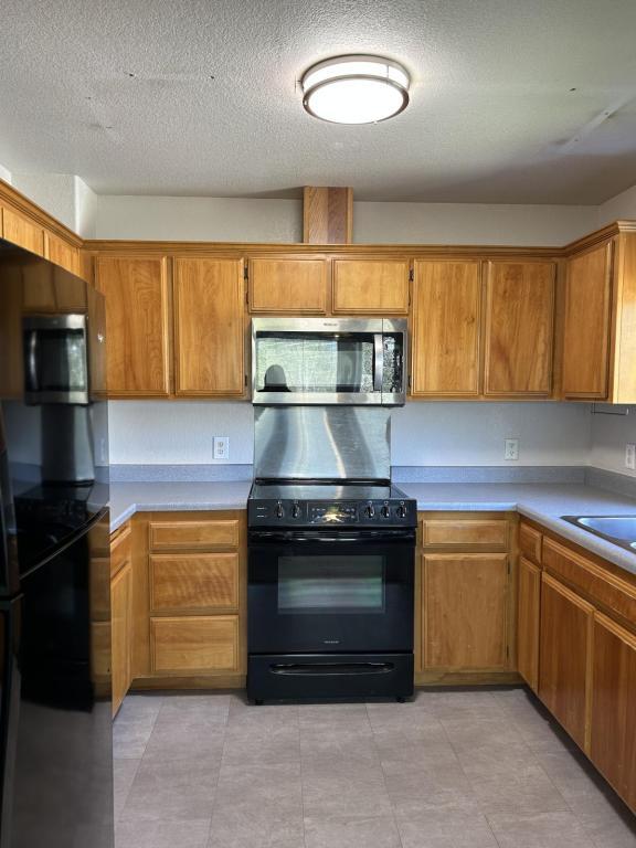 Building Photo - 3840 Kinney Rd