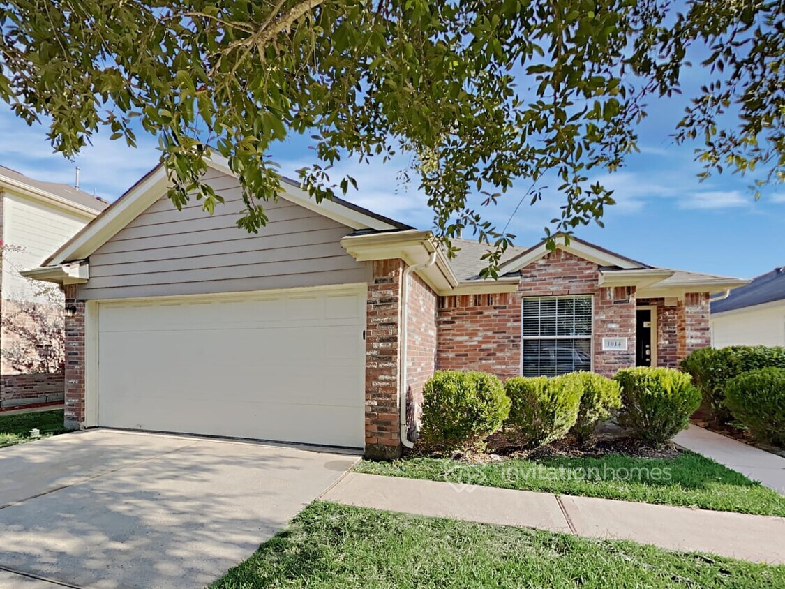 1014 Redcrest Springs Ct, Houston, TX 77073 House Rental in Houston