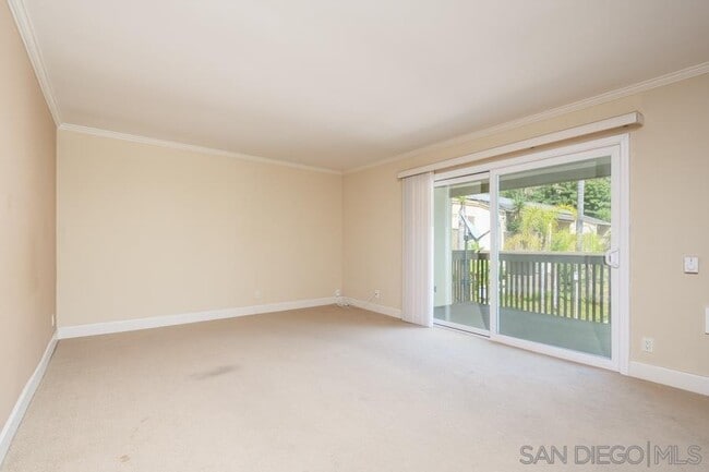 Building Photo - 8529 Villa La Jolla Dr