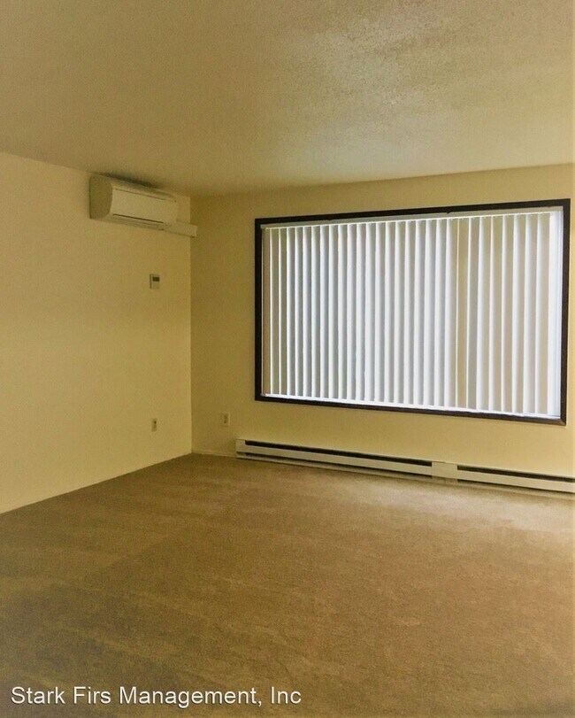 Building Photo - 621 NE 162nd Ave