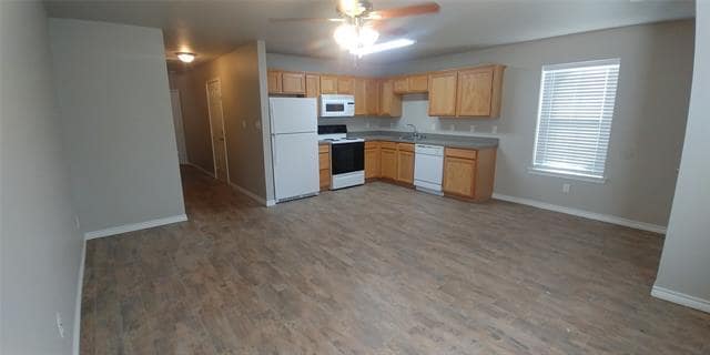 Building Photo - 404 N Cleveland Ave