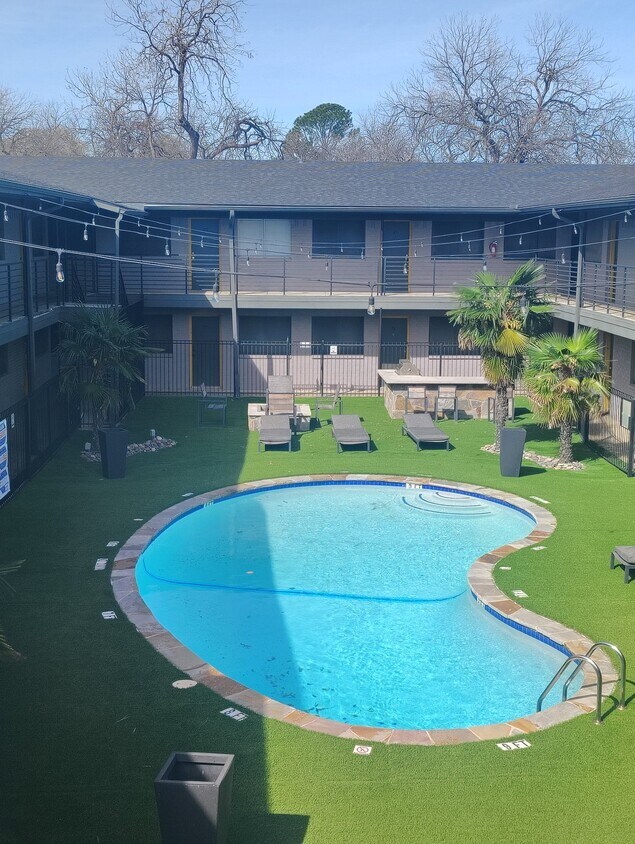 Foto del edificio - 412 Summit Ave