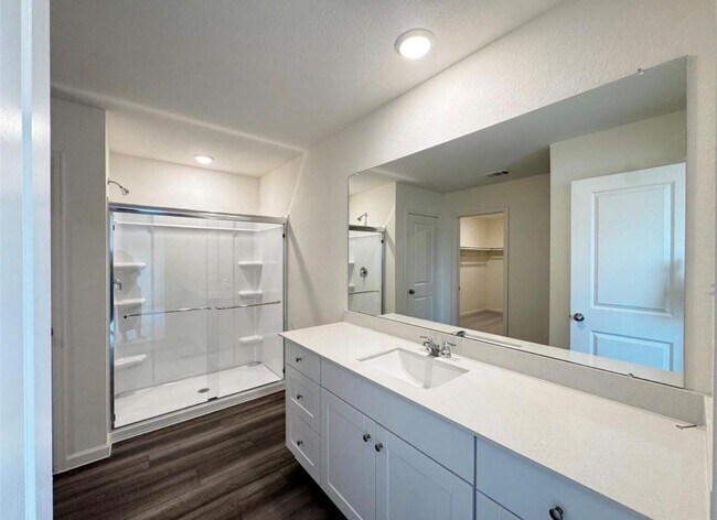 Building Photo - 15043 Ronan Dr