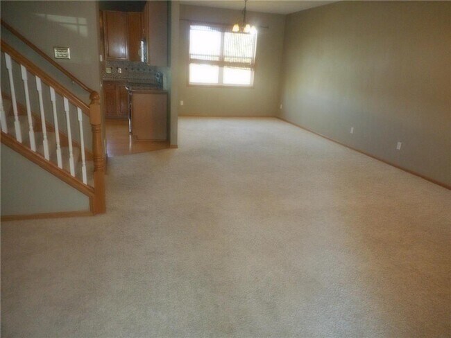 Building Photo - 4915 Olive Ln N