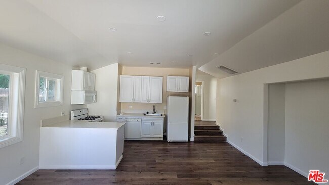 Foto del edificio - 7467 N Forbes Ave