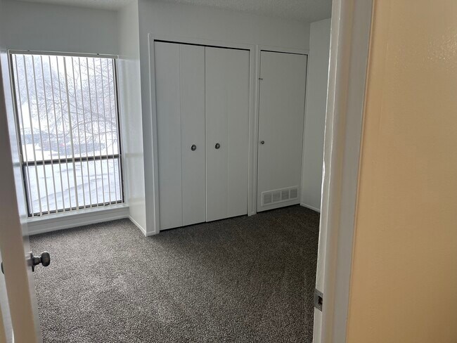 Foto del edificio - Charles Hamlet