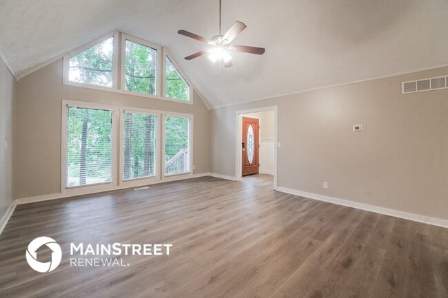 Building Photo - 153 Trickum Hills Dr