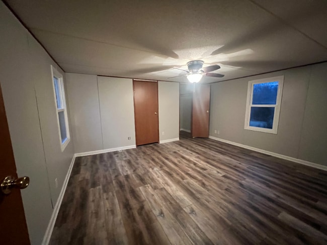 Building Photo - 750 Coaling Rd