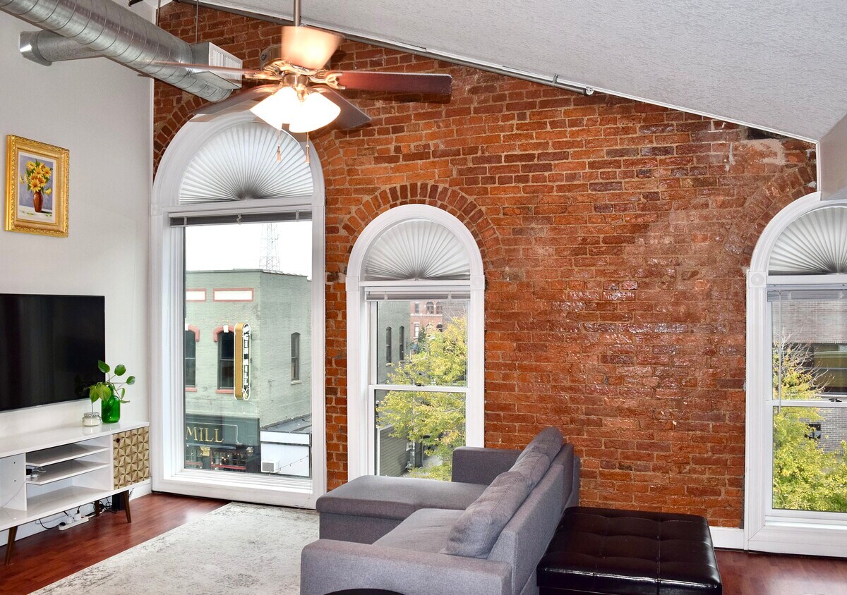 Foto principal - 135 E Prairie Ave