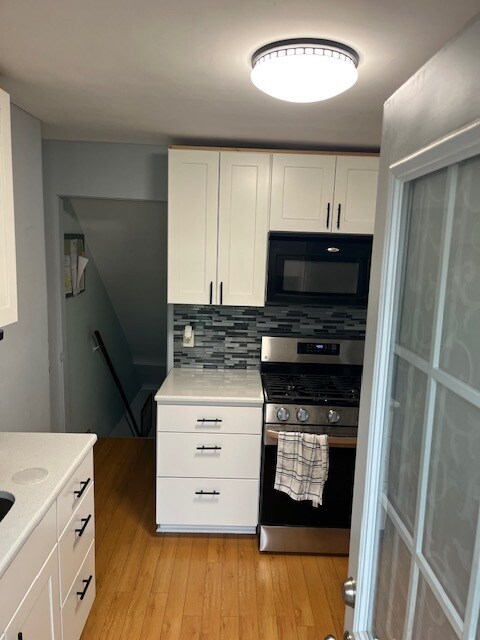 Updated, remodeled kitchen - 254 Adelaide Pl Townhome