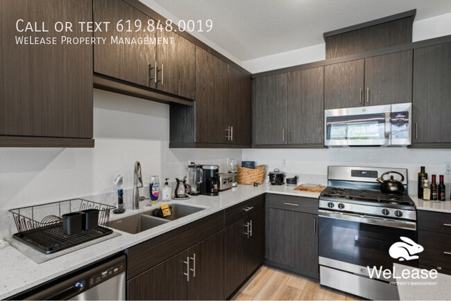 Foto del edificio - Charming 2-Bedroom Home with Patio and Com...