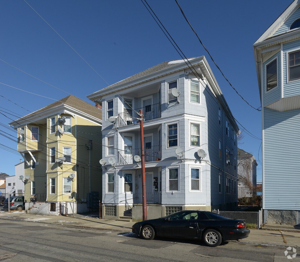 Primary Photo - 600 S 2nd St