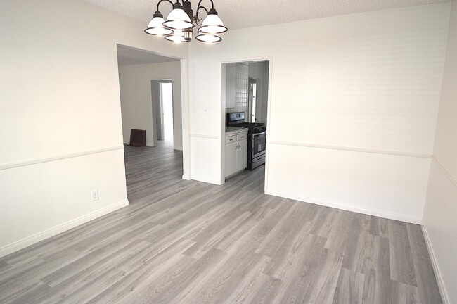 Building Photo - 3711 Brayton Ave