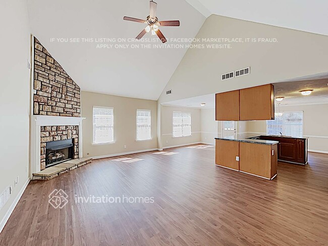 Building Photo - 520 Hamlet Dr