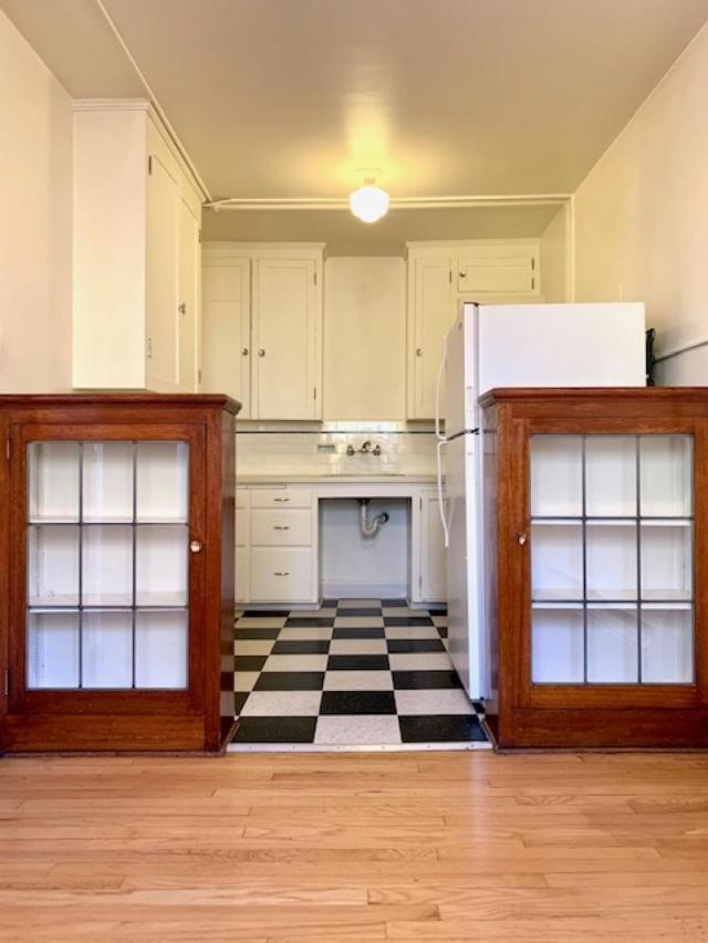 Building Photo - 2 bedroom in Seattle WA 98102