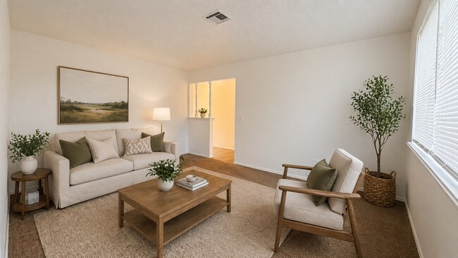 Photo - 725 Howard Ct House