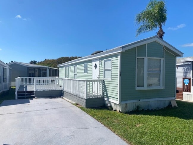 Building Photo - 4825 A1A South, unit 64