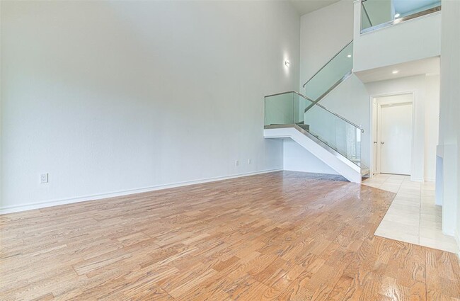 Building Photo - 8200 Neely Dr