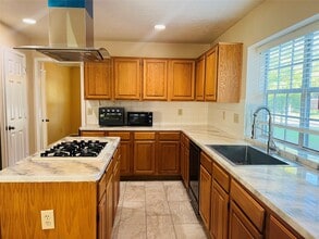 Building Photo - 8815 Crazy Horse Trail