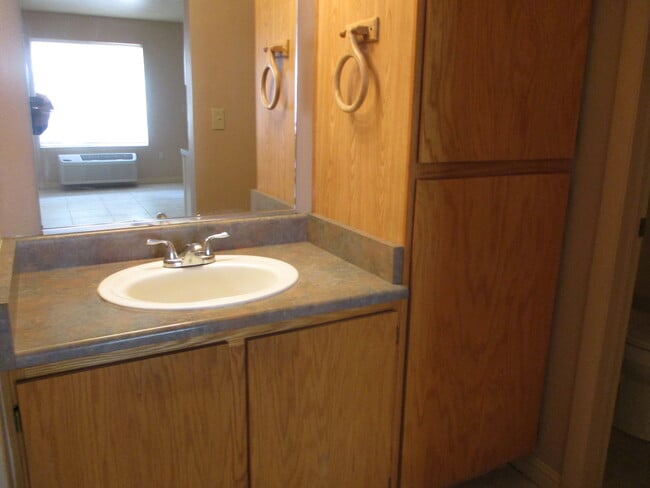 Building Photo - Studio Condo- Smokey Lane (Lower Unit)