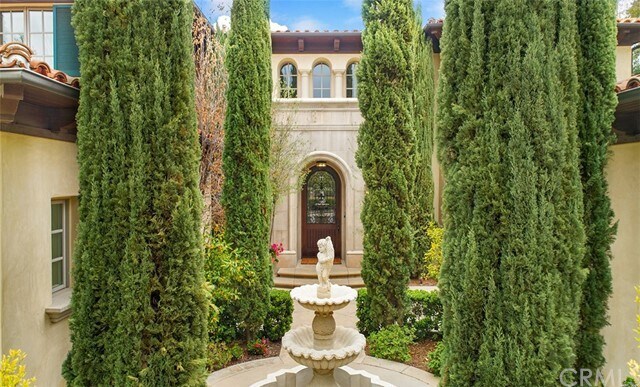 Foto del edificio - 14 Mission Ridge Rd