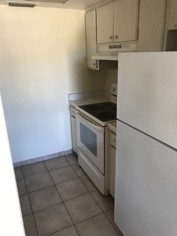 Photo - 411 S Nimbus Ave Apartment