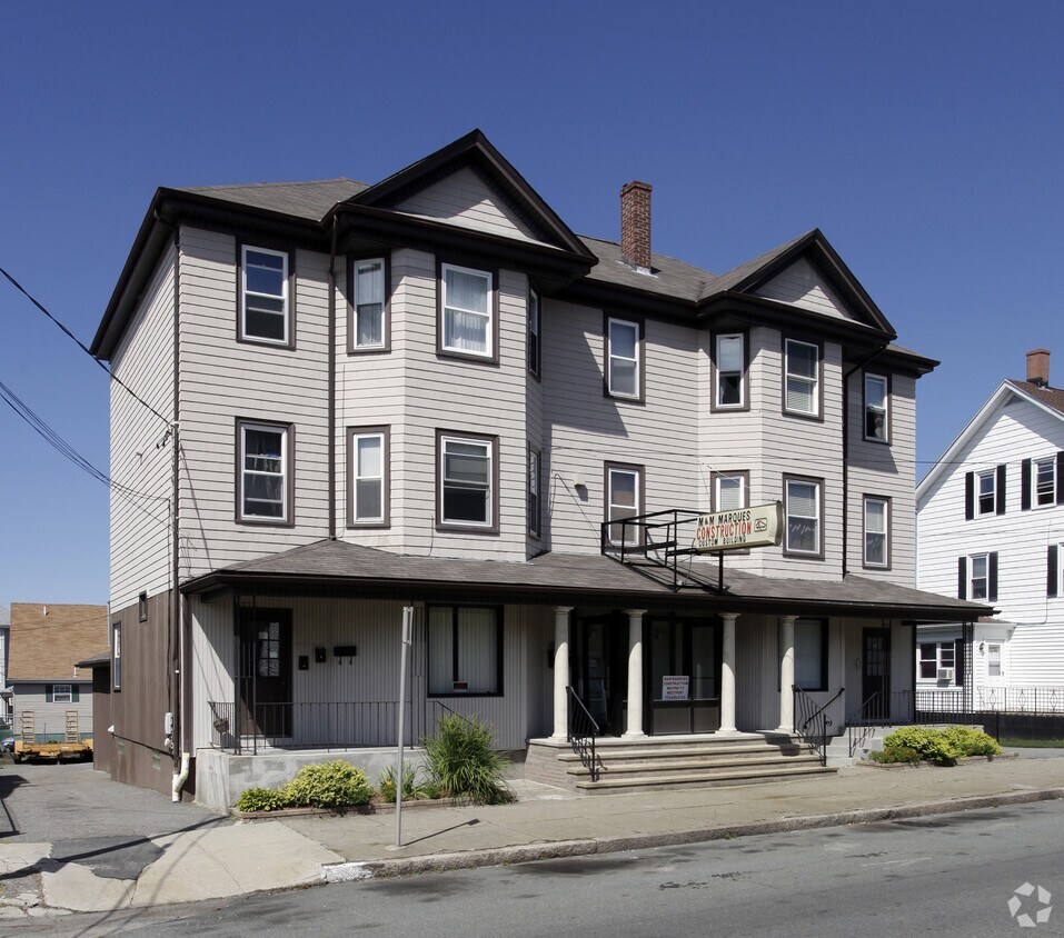 869 Eastern Ave, Fall River, MA 02723 Apartments in Fall River, MA