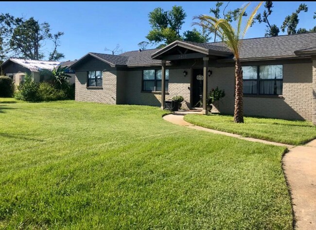 Foto del edificio - 2802 W 21st Ct