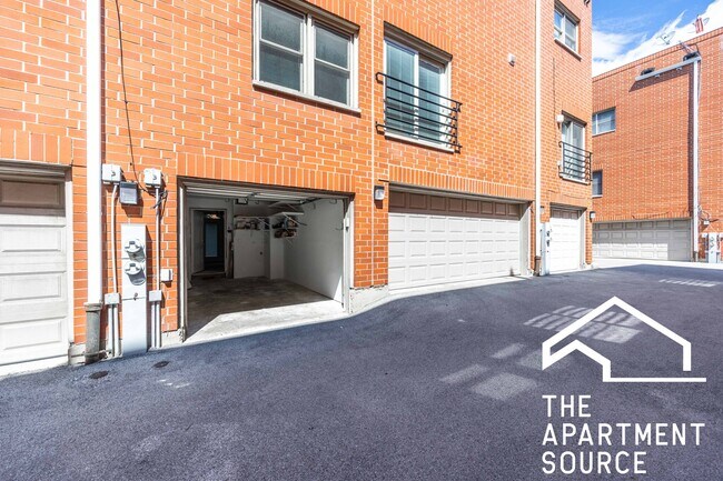 Foto del edificio - 855 W Erie St