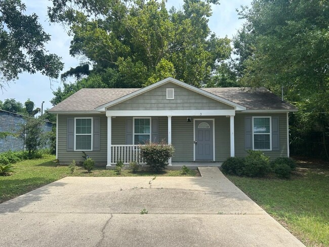 Building Photo - 3 Baggett Ct