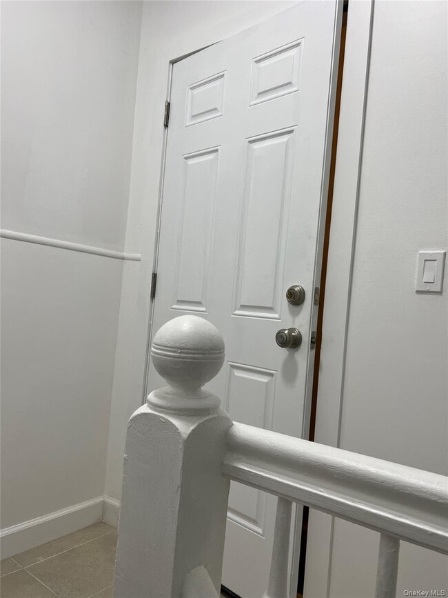 Building Photo - 36-03 28th Ave