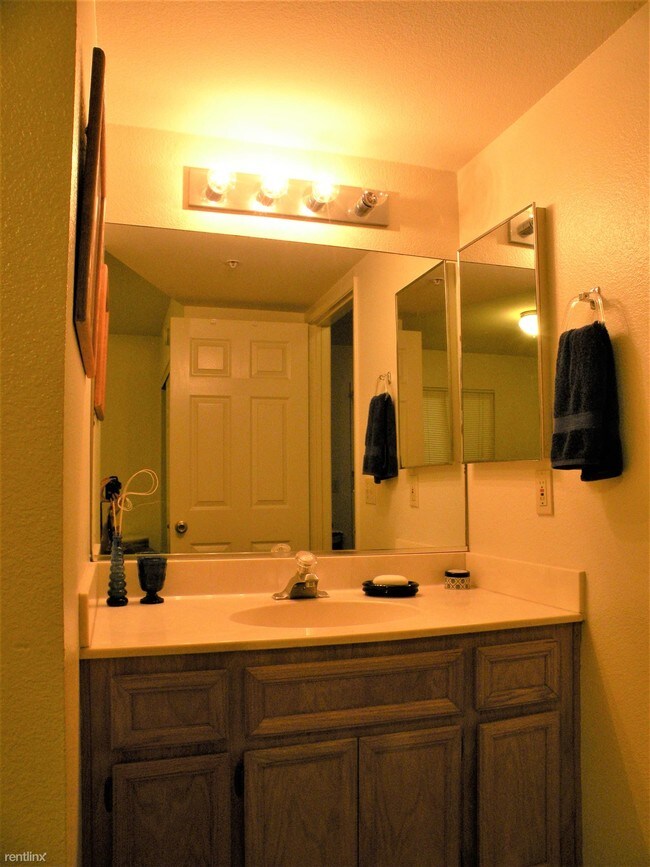 Foto del edificio - 228 Imperial Beach Blvd