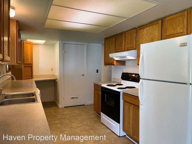 Foto del edificio - 3 br, 1 bath House - 11629 211th Ave E
