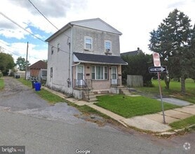 Building Photo - 184 S Roland St
