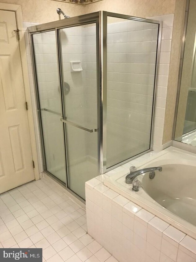 Foto principal - 1712 Rockcress Dr