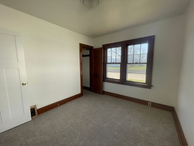 Foto del edificio - 2 Bedroom 1 Bathroom