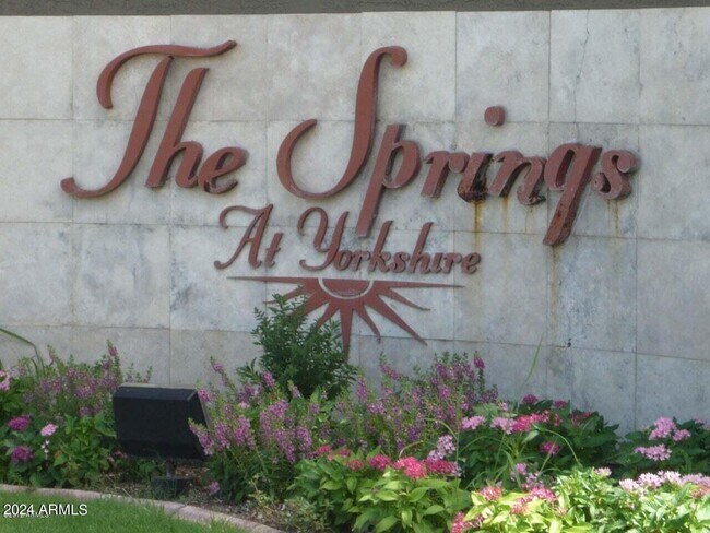 Foto del edificio - 2929 W Yorkshire Dr