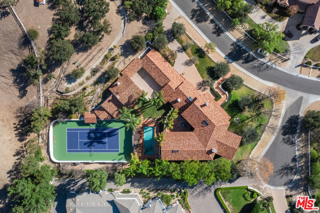Foto principal - 25127 Jim Bridger Rd