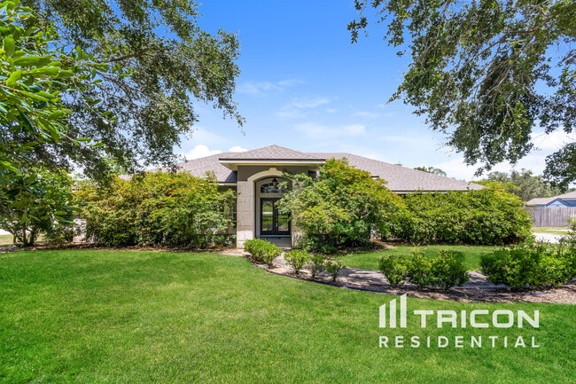 Building Photo - 16103 Kealan Cir