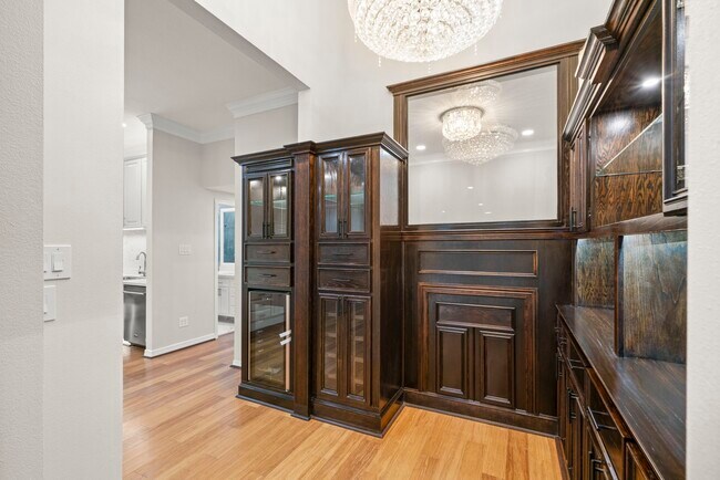 Foto del edificio - 4023 Breakwood Dr