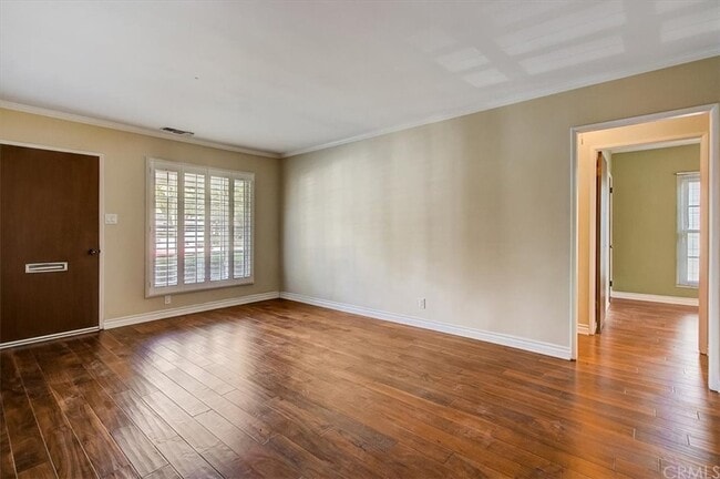 https://my.matterport.com/show/?m=jzeRU6tT8Ln - 1331 N Lincoln St