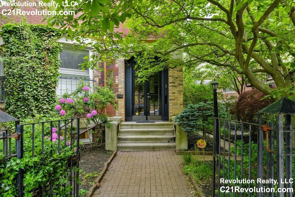 Foto principal - 1756 Beacon St