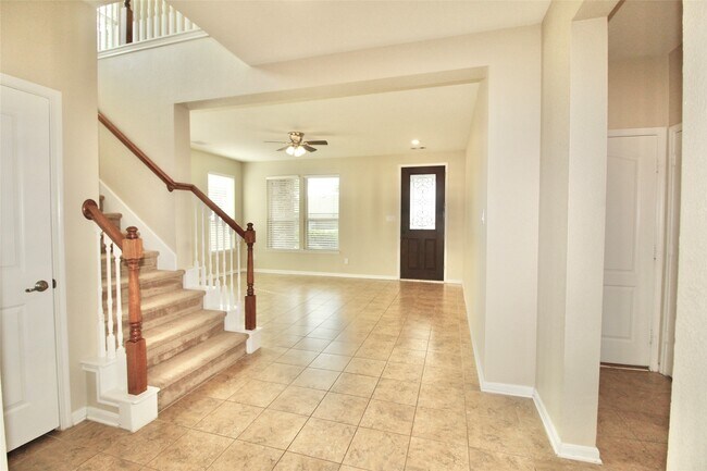 Building Photo - 25418 Junction Meadow Trail