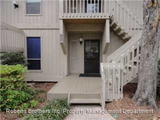 Primary Photo - 1030 Sea Cliff Dr N