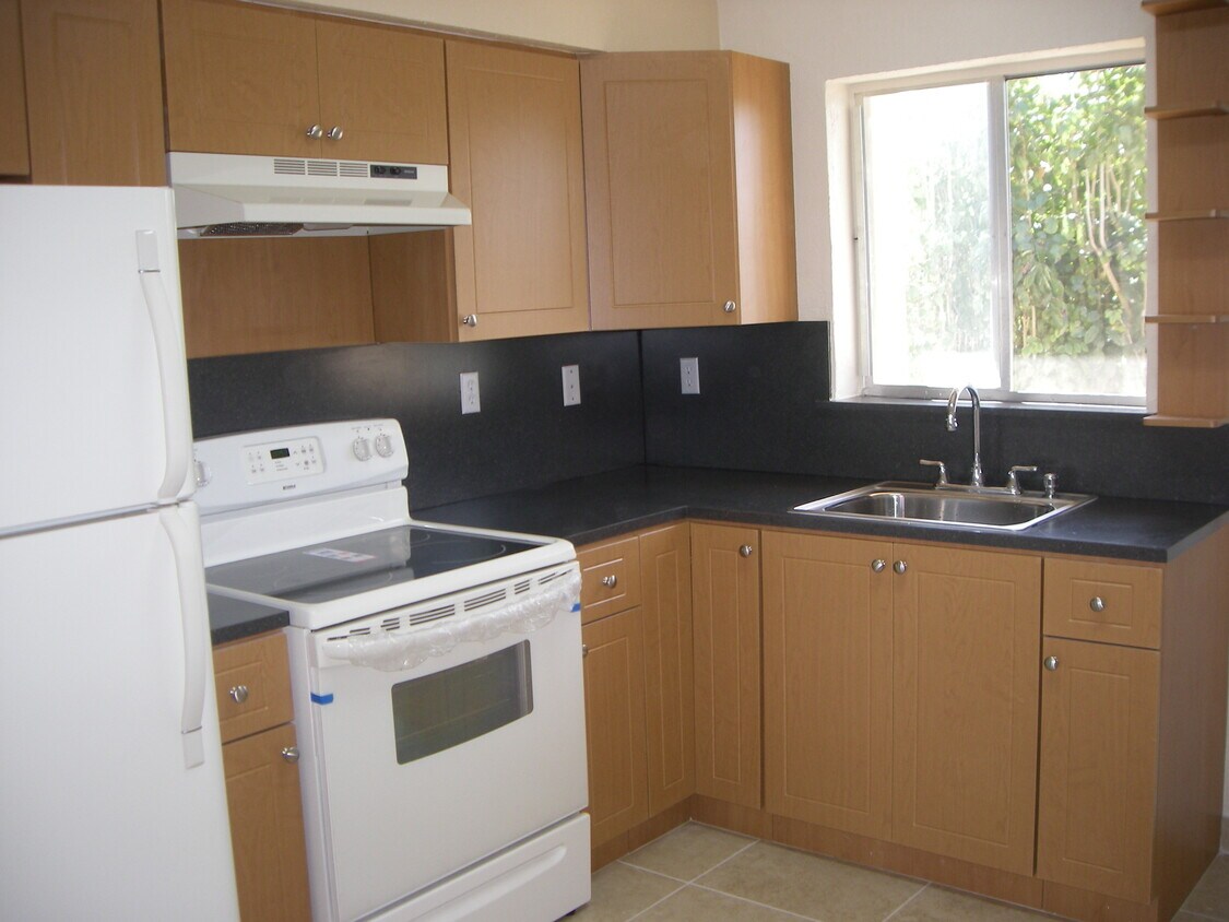 Primary Photo - 3810 NW 65th Ave