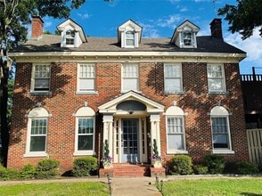 Building Photo - 5222 Columbia Ave