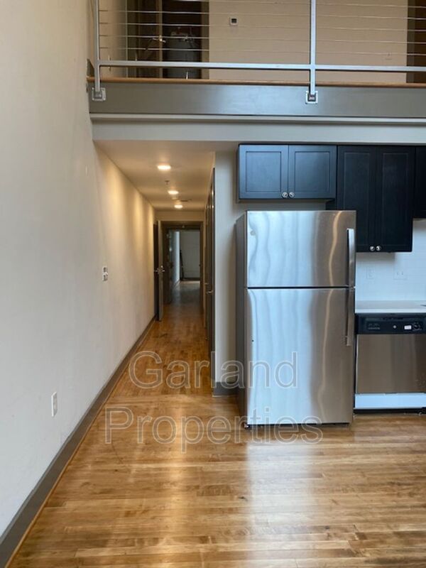 Foto del edificio - 821 Salem Ave SW