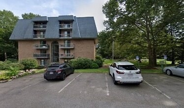 Building Photo - 65 Commons Dr